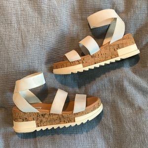 Steve Madden Bandi Platform Sandals
